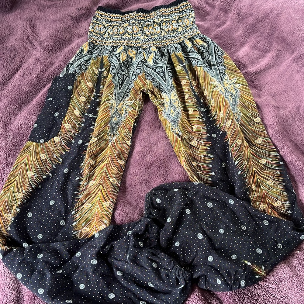 Size small bohemian pants.
